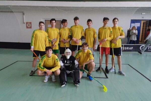 Středoškolské hry ve florbalu v naší režii