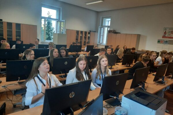 Obchodka v Hradci Králové na Ekonomickém týmu