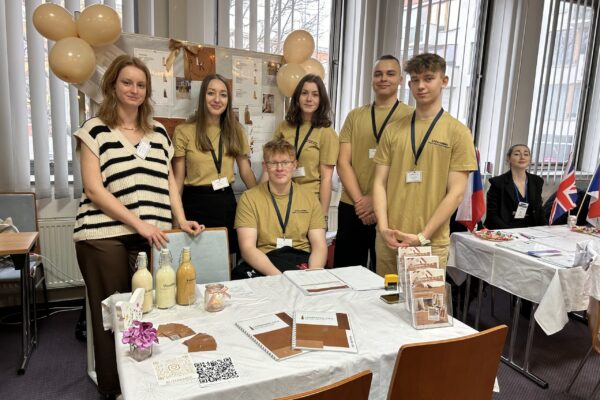 Veletrhy fiktivních firem