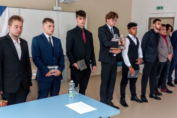 Úspěšné závěrečné zkoušky