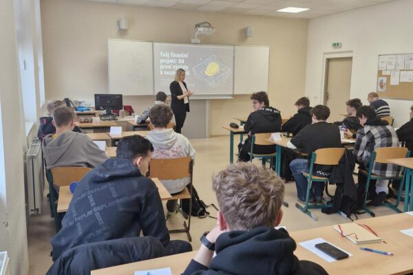 Žáci 3.U na přednášce o&nbsp;finanční gramotnosti