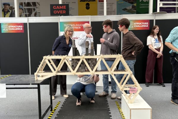 18. ROČNÍK CELOSTÁTNÍ SOUTĚŽE  Hala roku Junior STRUCTURE CHALLENGE