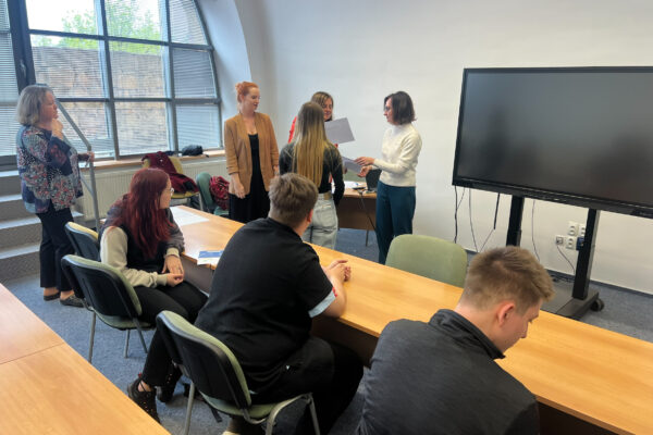 Skvělé 2.&nbsp;místo v&nbsp;krajském kole anglické soutěže